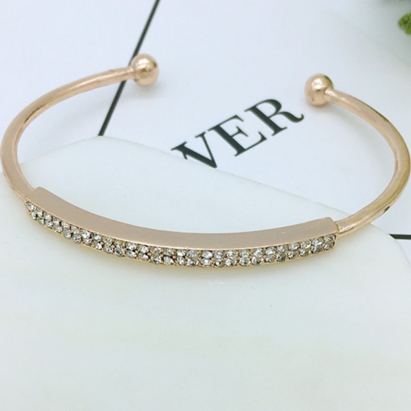 **JUST IN** Rose Gold Pave Bangle Bracelet - Picture 4 of 4